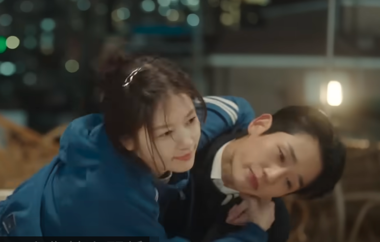 Love Next Door Starring Jung Hae-in and Jung So-min